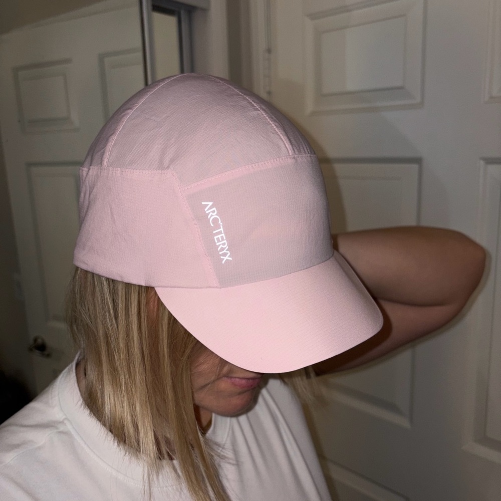 Arc'teryx Pink Running Norvan Hat Alpine Rose